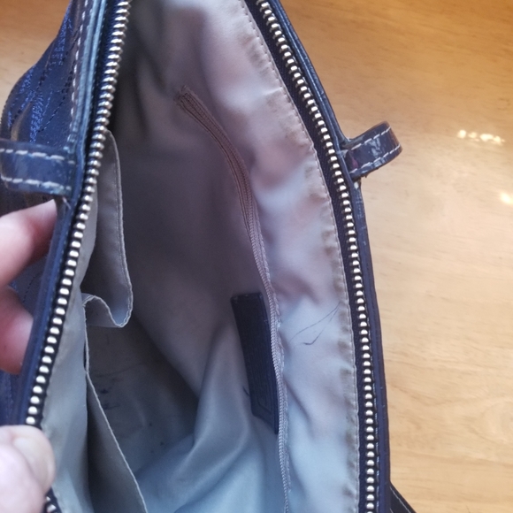 Coach purse - Picture 2 of 4